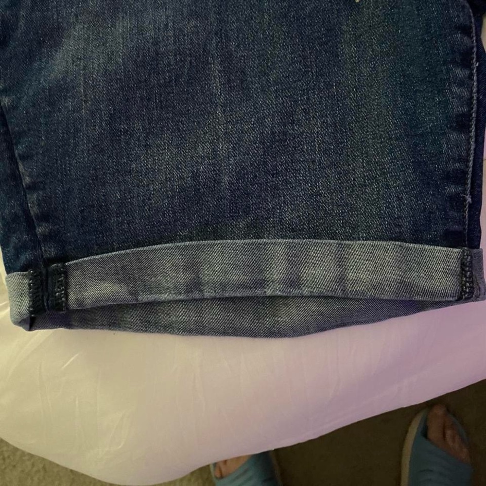 Universal Thread Blue Jean Shorts with Rolled Hems - Picture 4 of 4